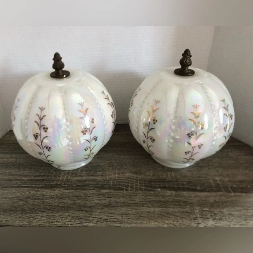 Vtg Pearlescent Globe Light Shades